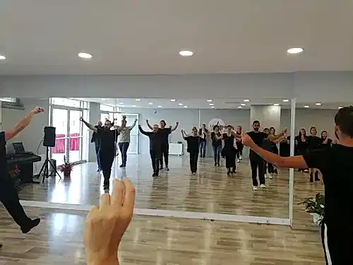 Adım Sanat ve Dans Okulu - 2. Fotoğraf