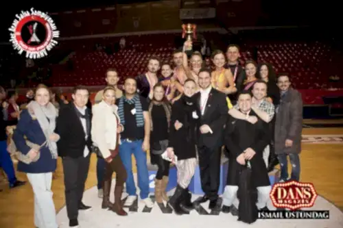 Crypto Dans Stüdyosu