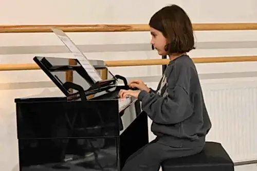 Lamia Dans ve Sanat Akademi - 3. Fotoğraf